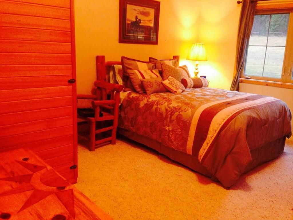 بولسون Gaynor Ranch Bed & Breakfast الغرفة الصورة